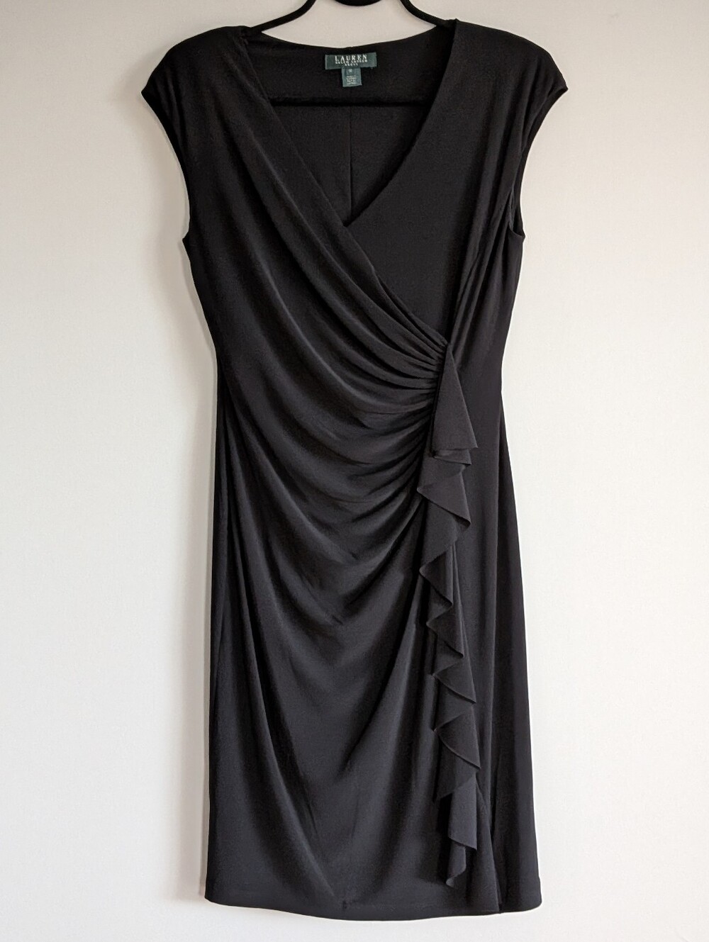 Ralph Lauren black sleeveless Sheath dress size 8 LBD